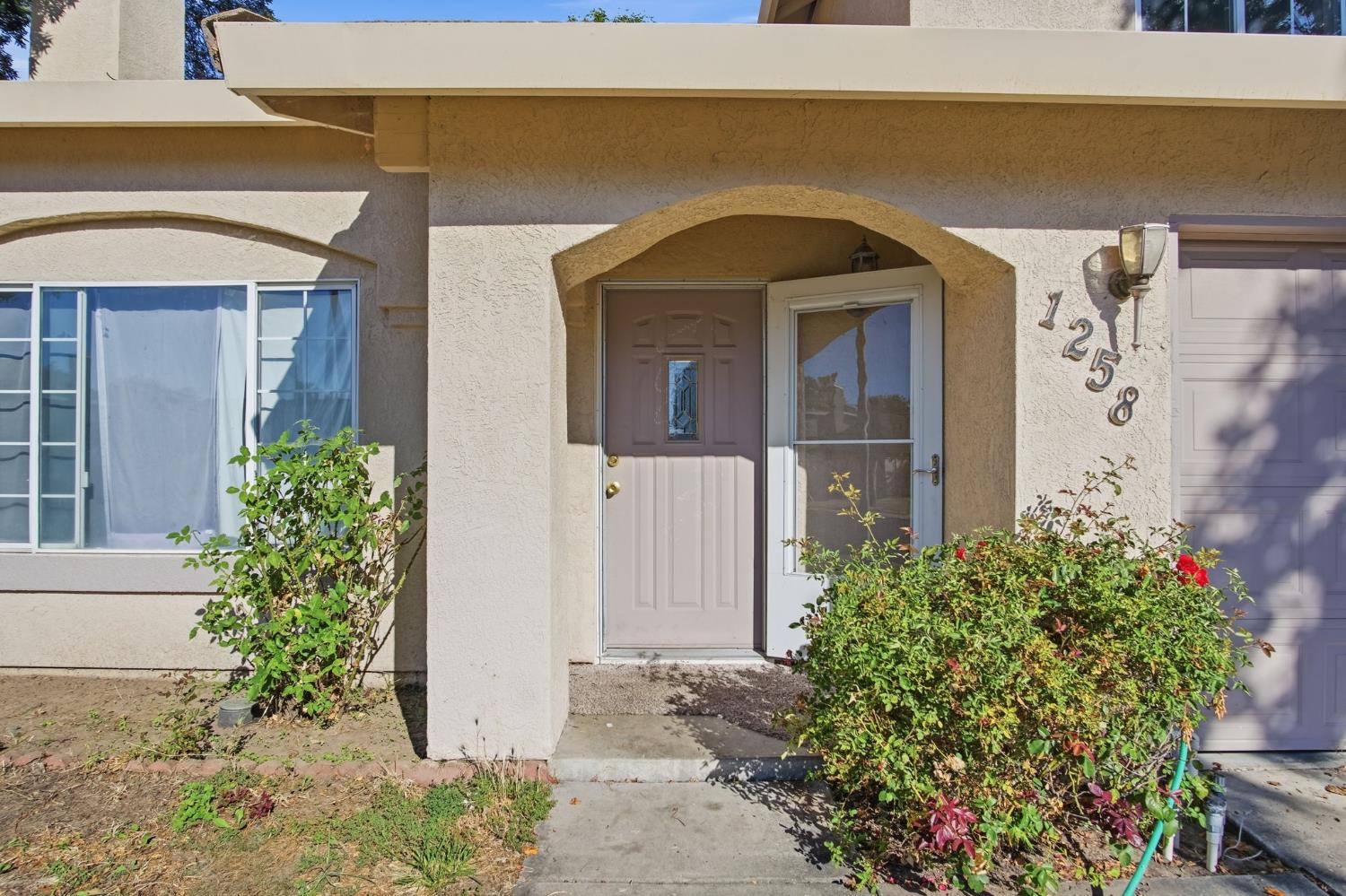1258 Lloyd Thayer Circle