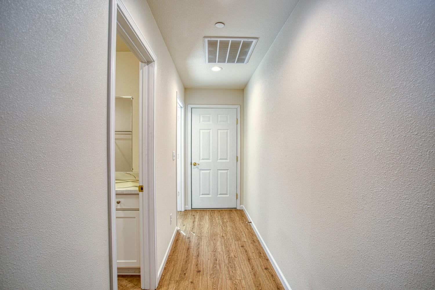 1523 Alameda Avenue