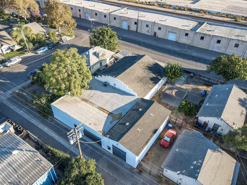 408 S 1st Street
