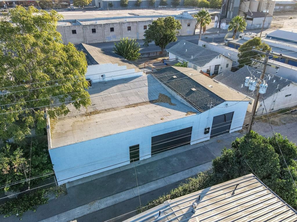 408 S 1st Street