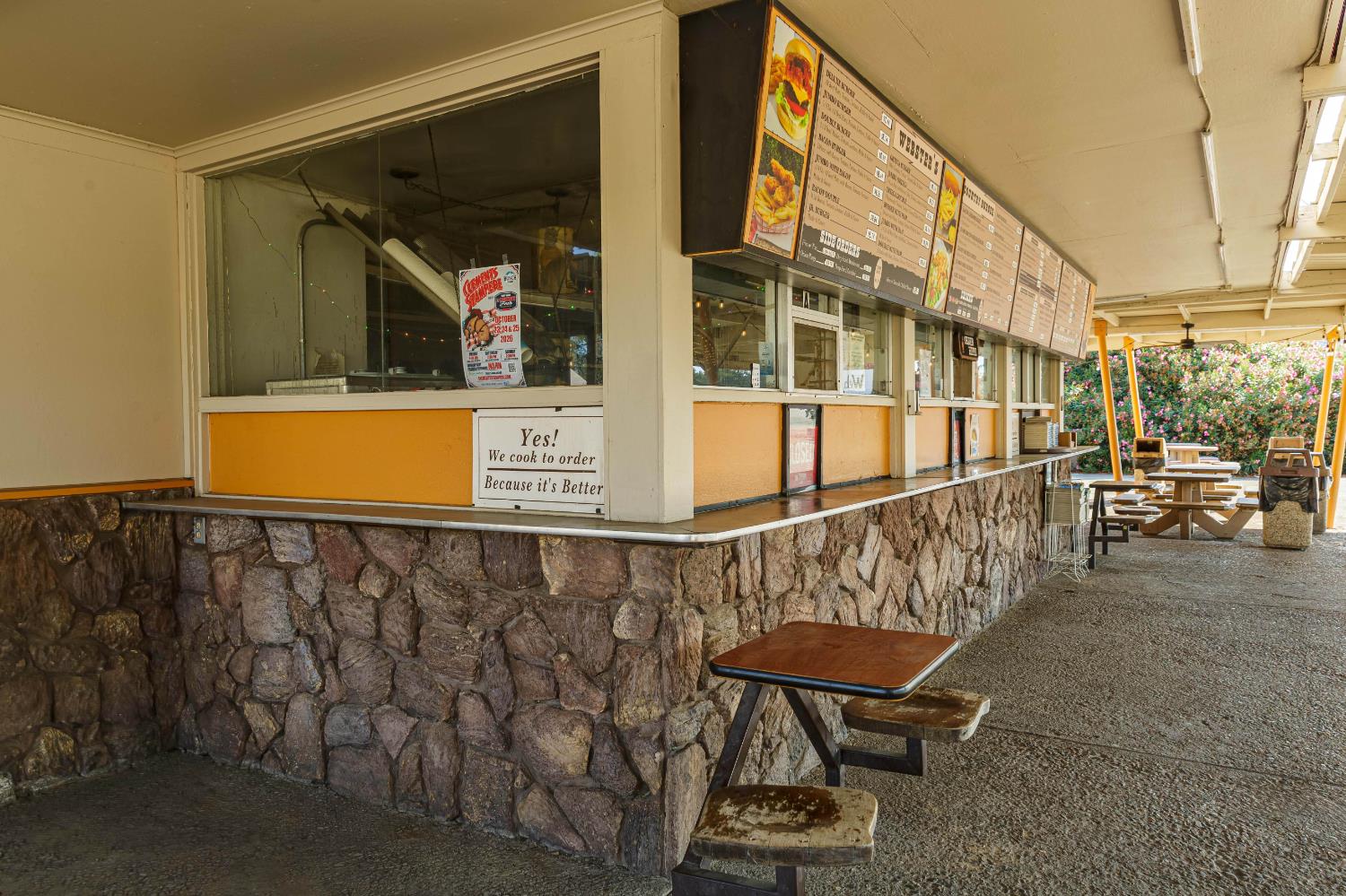 18737 E Hwy 88
