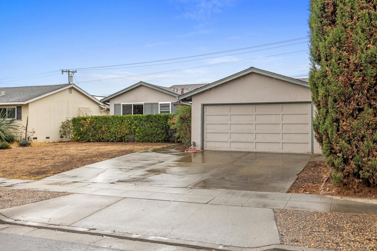 1418 Lansing Avenue