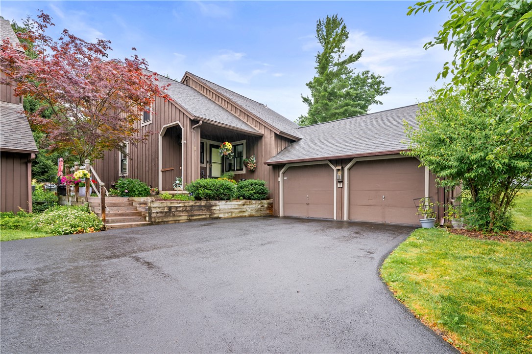 11 Andrews Way