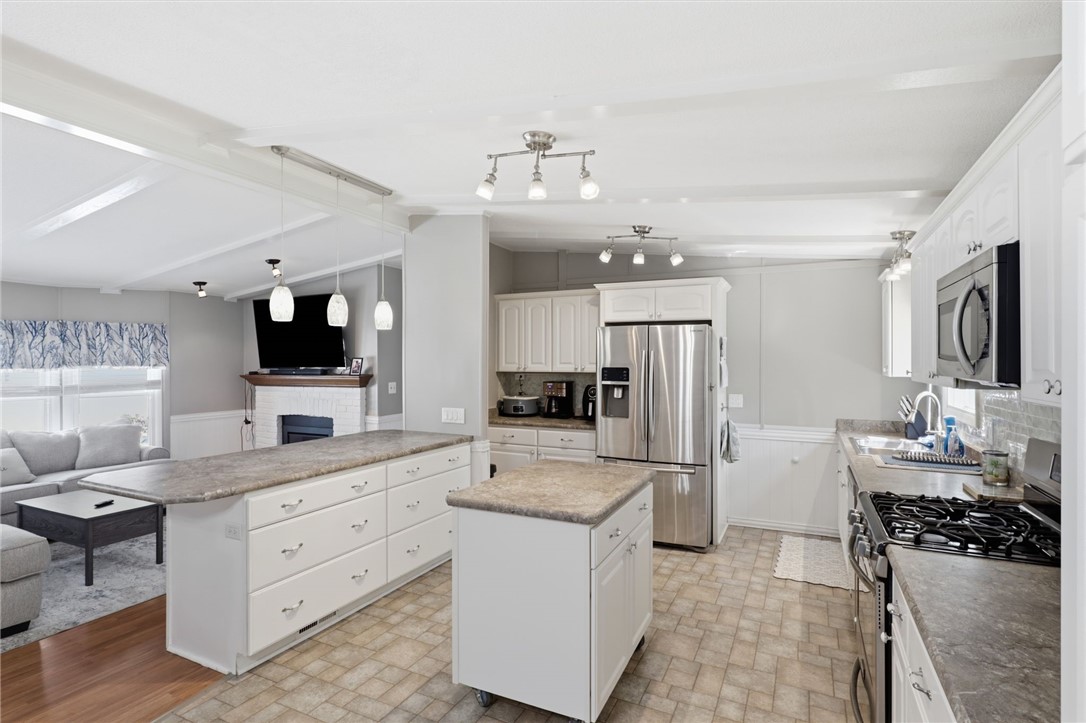 6349 Murphy Drive
