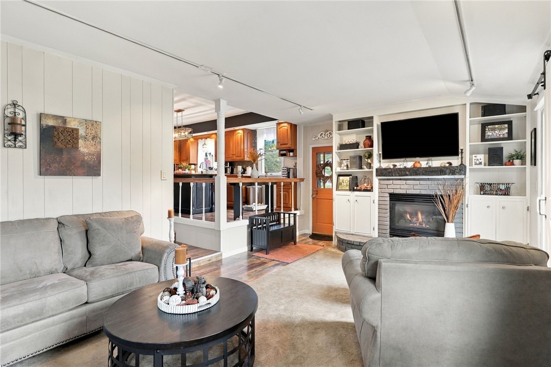 129 Rose Drive