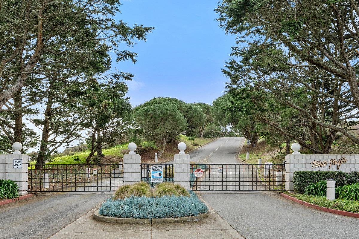 495 Mountain View DR 1