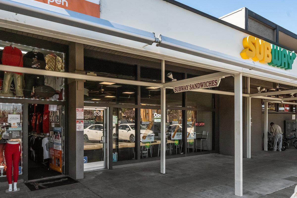 401 S Norfolk ST 221