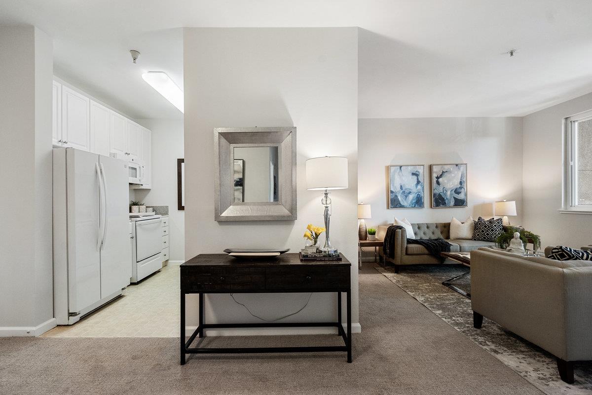 401 S Norfolk ST 221