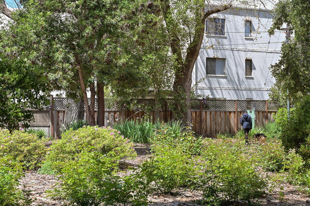 401 S Norfolk ST 221