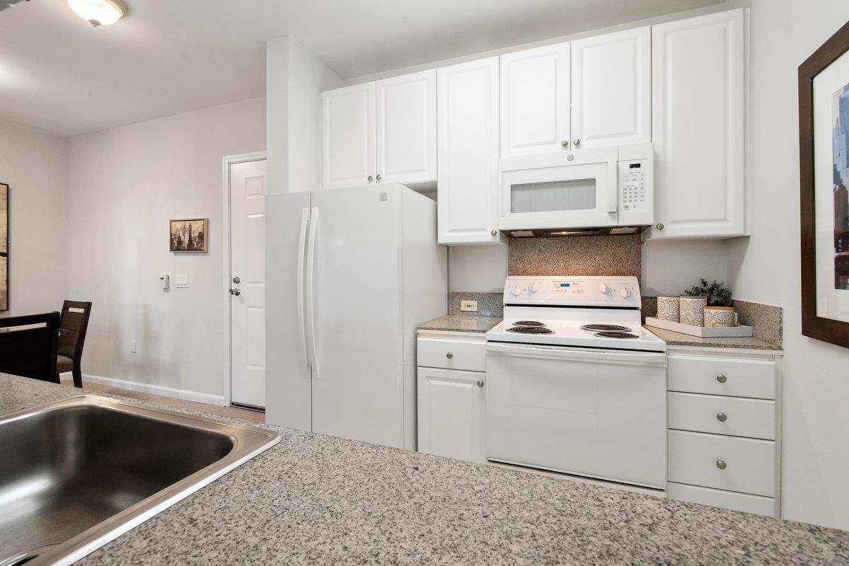 401 S Norfolk ST 221