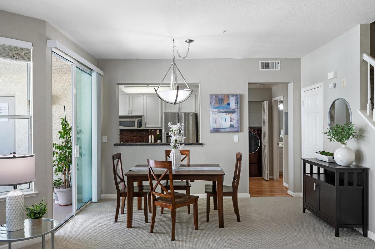 700 Baltic CIR 730