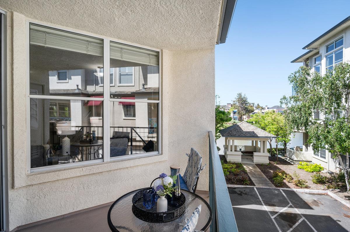 700 Baltic CIR 730