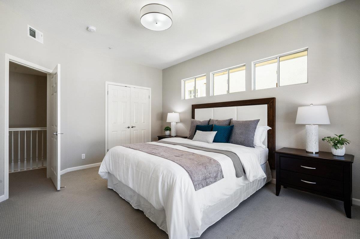 700 Baltic CIR 730