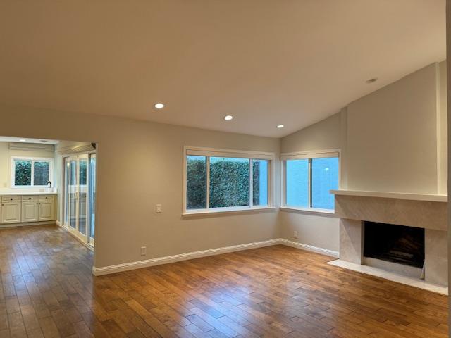 6 Riviera CIR