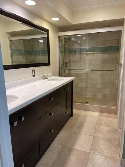 6 Riviera CIR