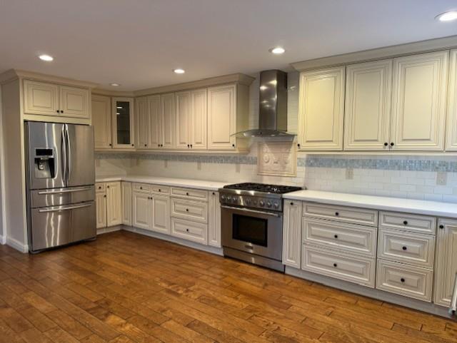 6 Riviera CIR