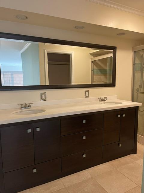 6 Riviera CIR