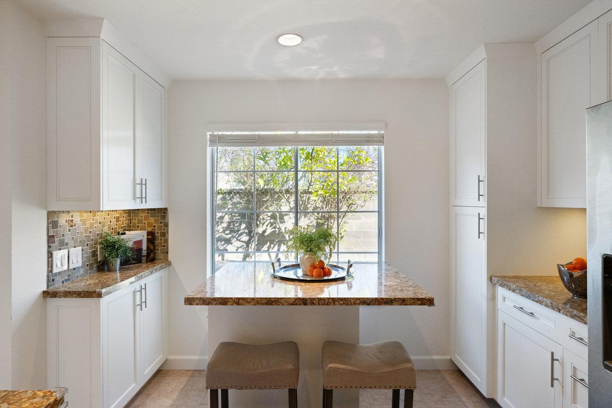 321 Saint Martin DR