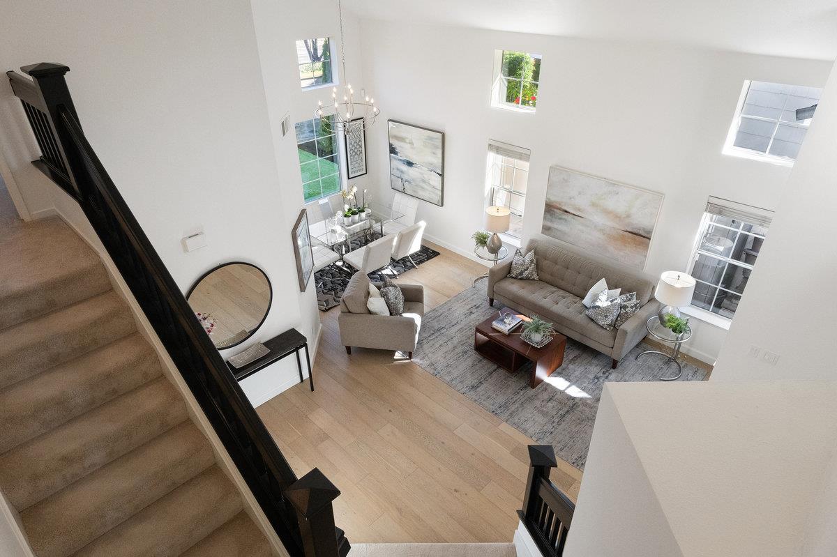 321 Saint Martin DR
