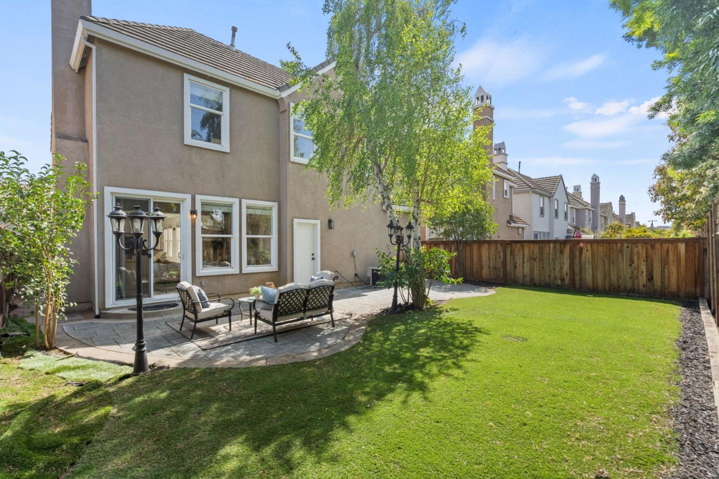 1133 Wayne WAY
