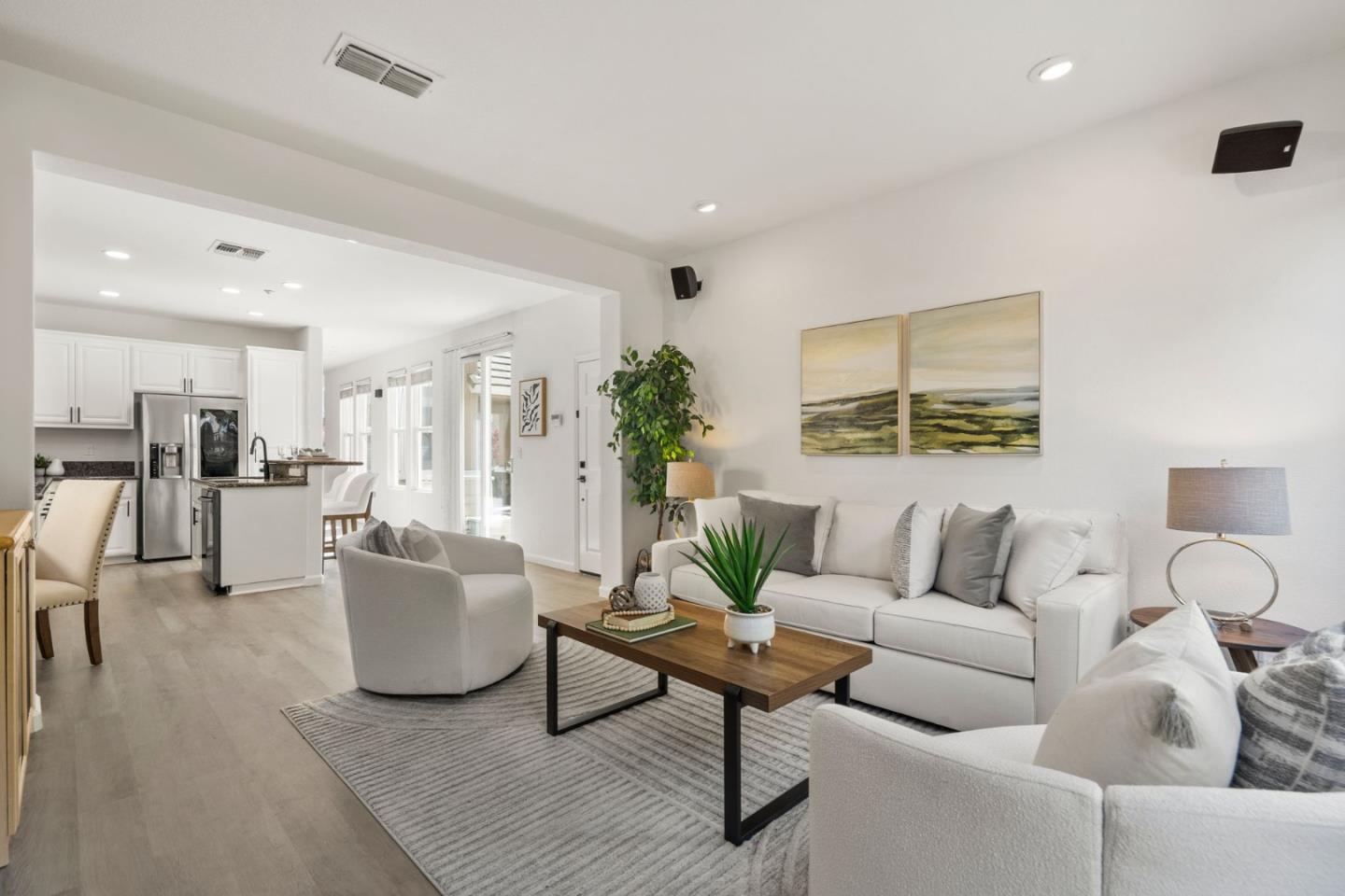 1133 Wayne WAY