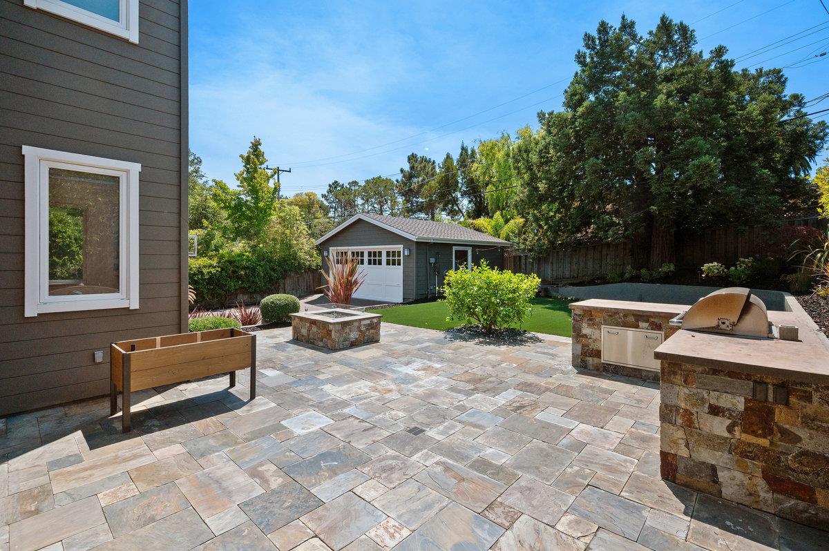 1509 Los Montes Drive