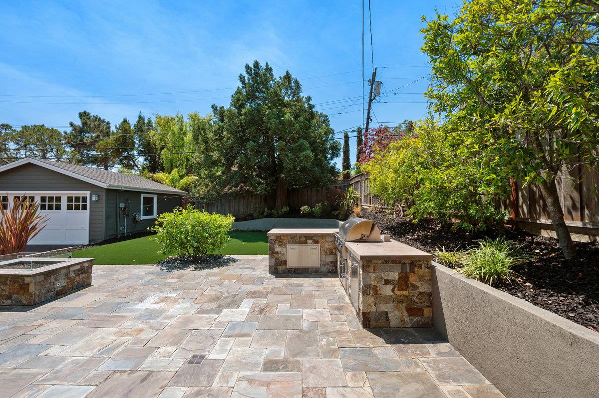 1509 Los Montes Drive