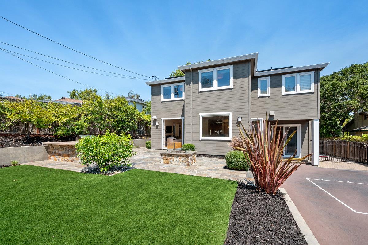 1509 Los Montes Drive