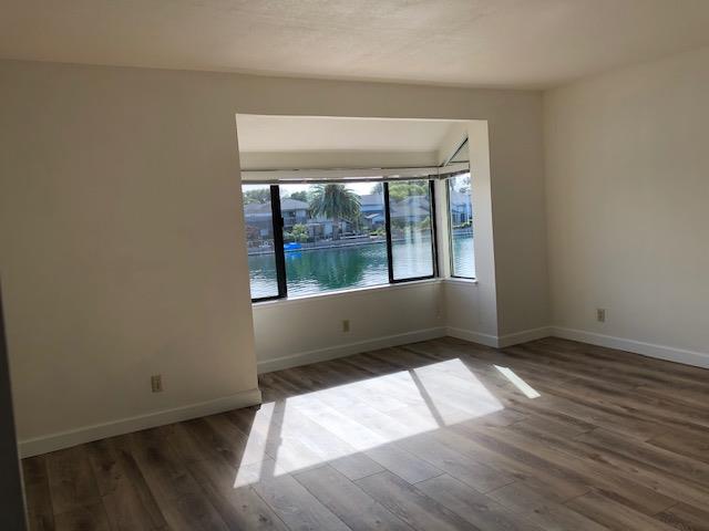 833 Columba Lane