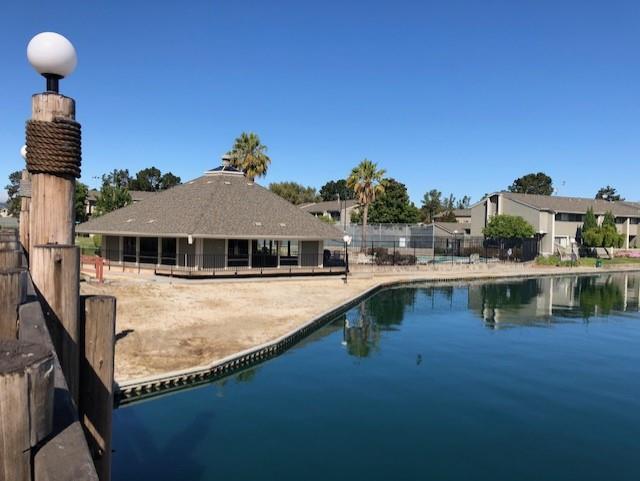 833 Columba Lane