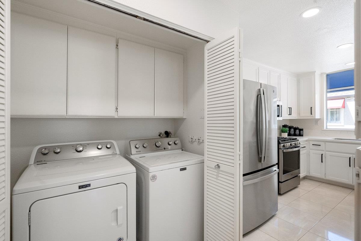 700 Baltic Circle 732