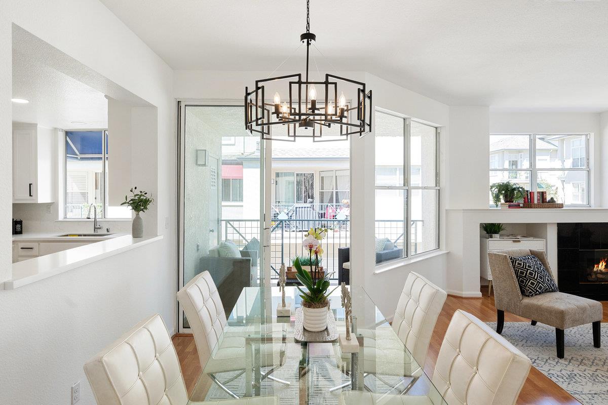 700 Baltic Circle 732