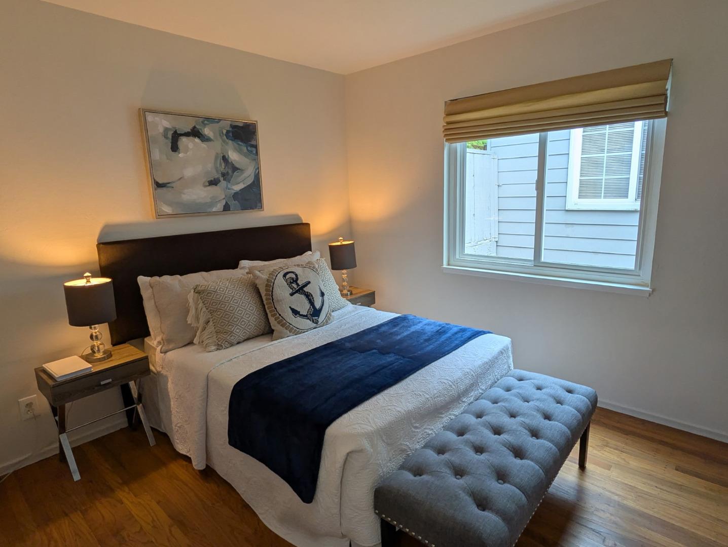 1559 Linda Mar Boulevard