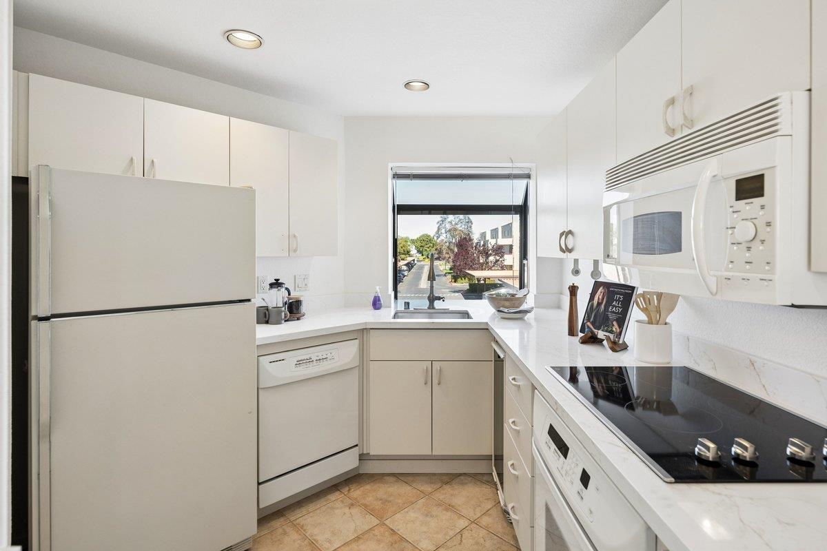 234 Shorebird Circle