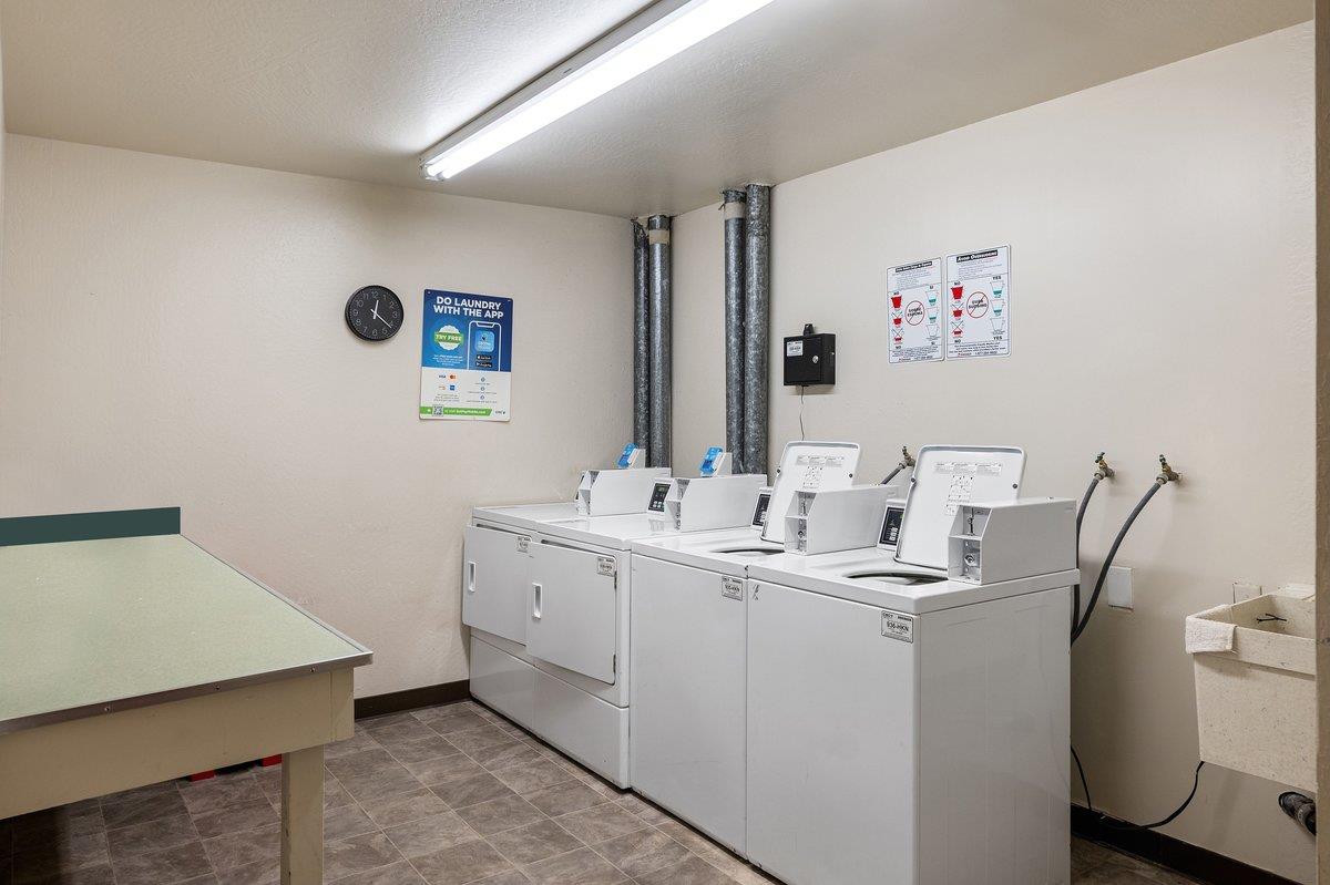 Hudson ST Unit: 207