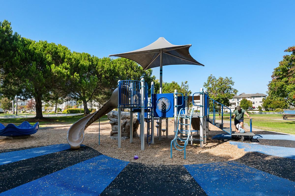500 Baltic CIR 518