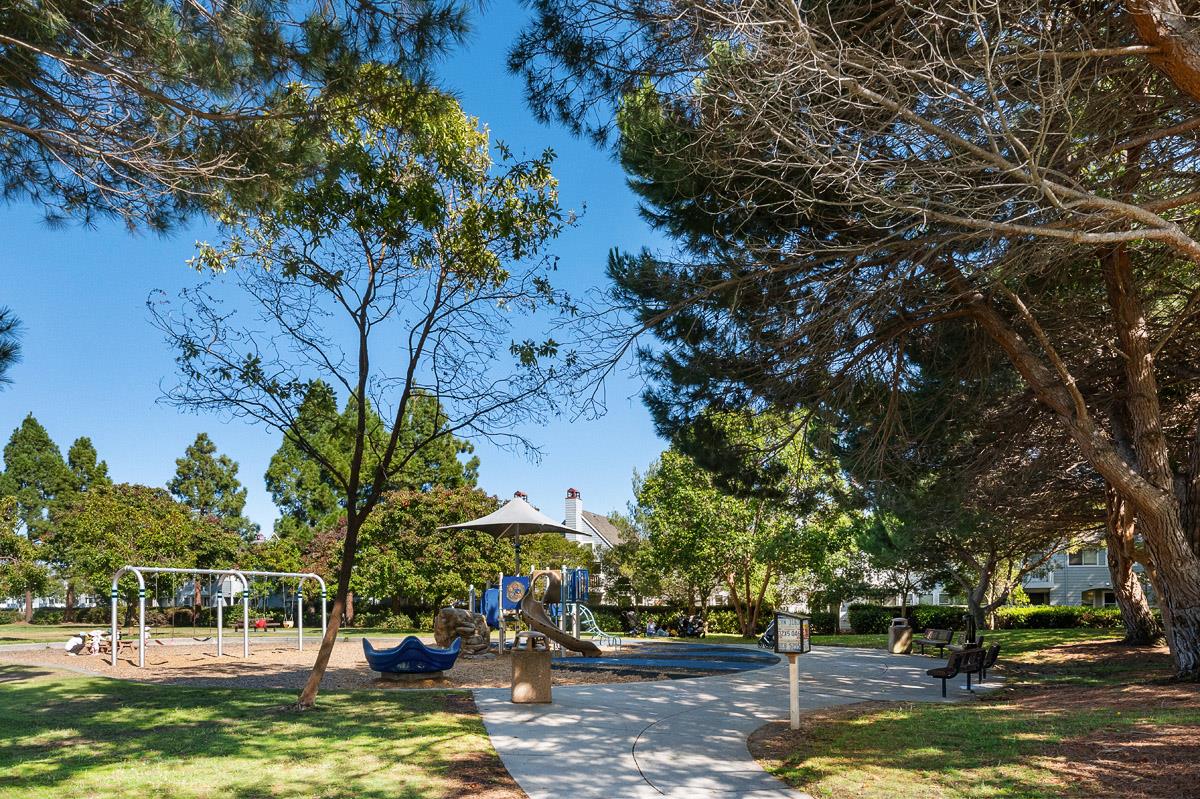 500 Baltic CIR 518