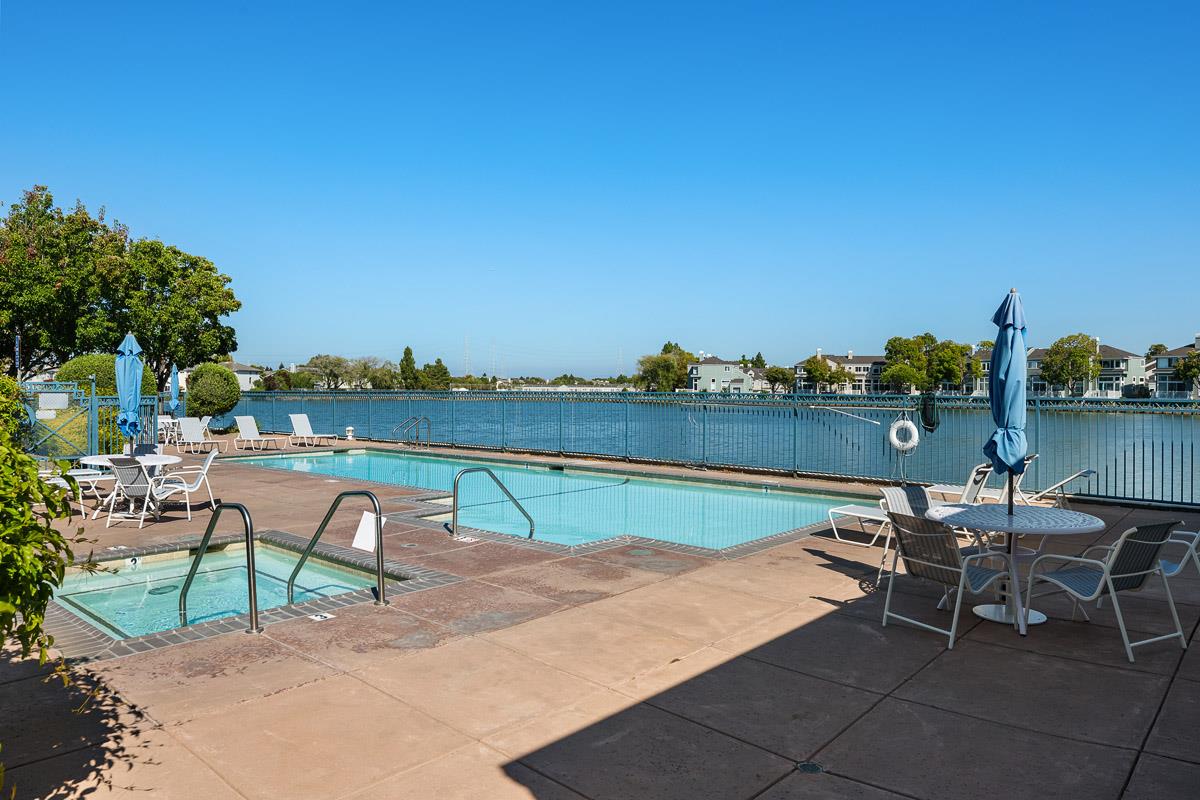 500 Baltic CIR 518