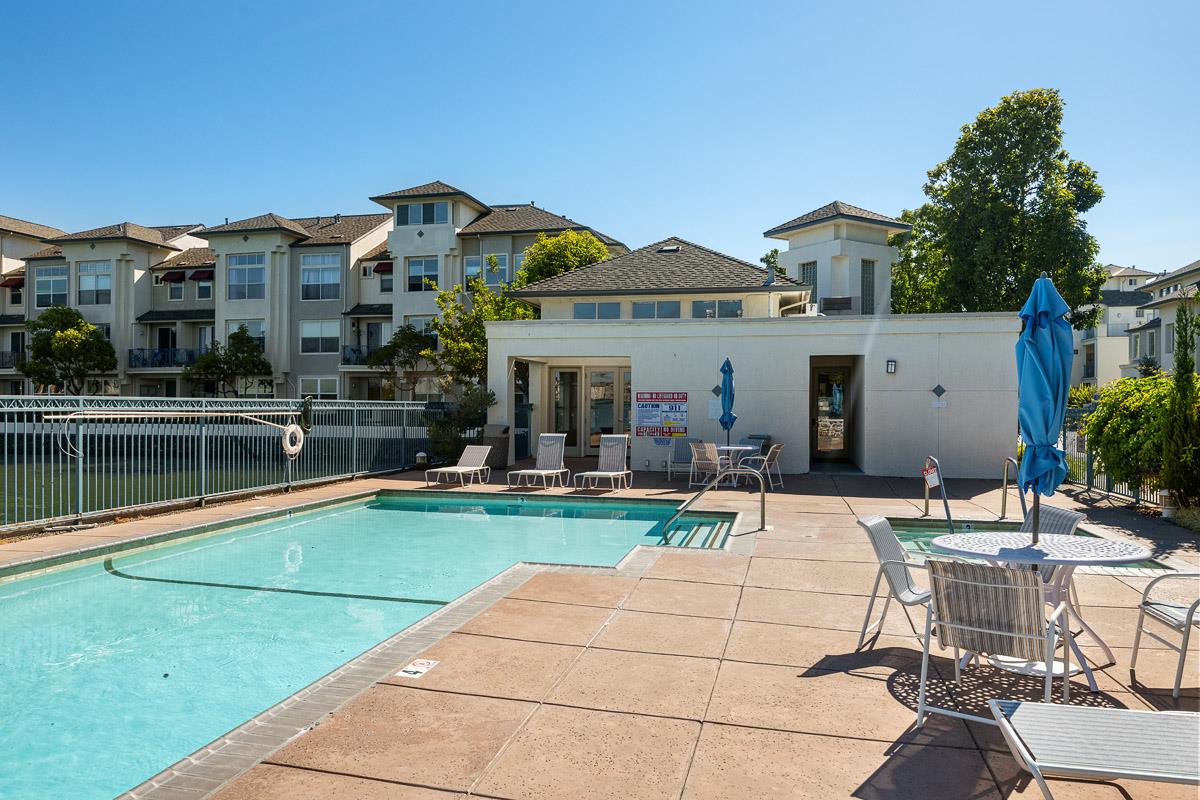500 Baltic CIR 518