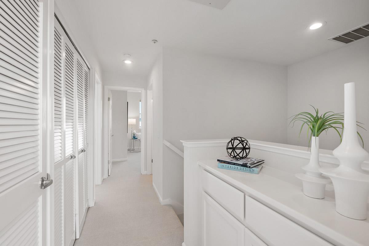 500 Baltic CIR 518