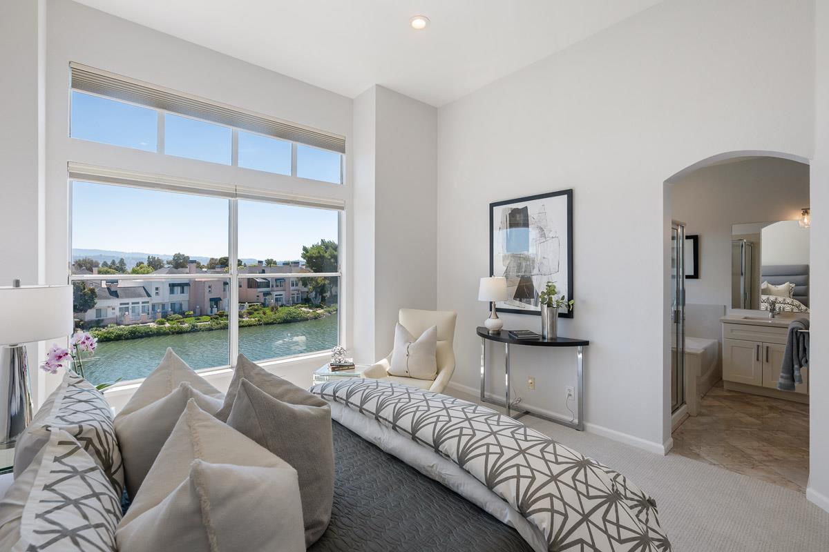 500 Baltic CIR 518