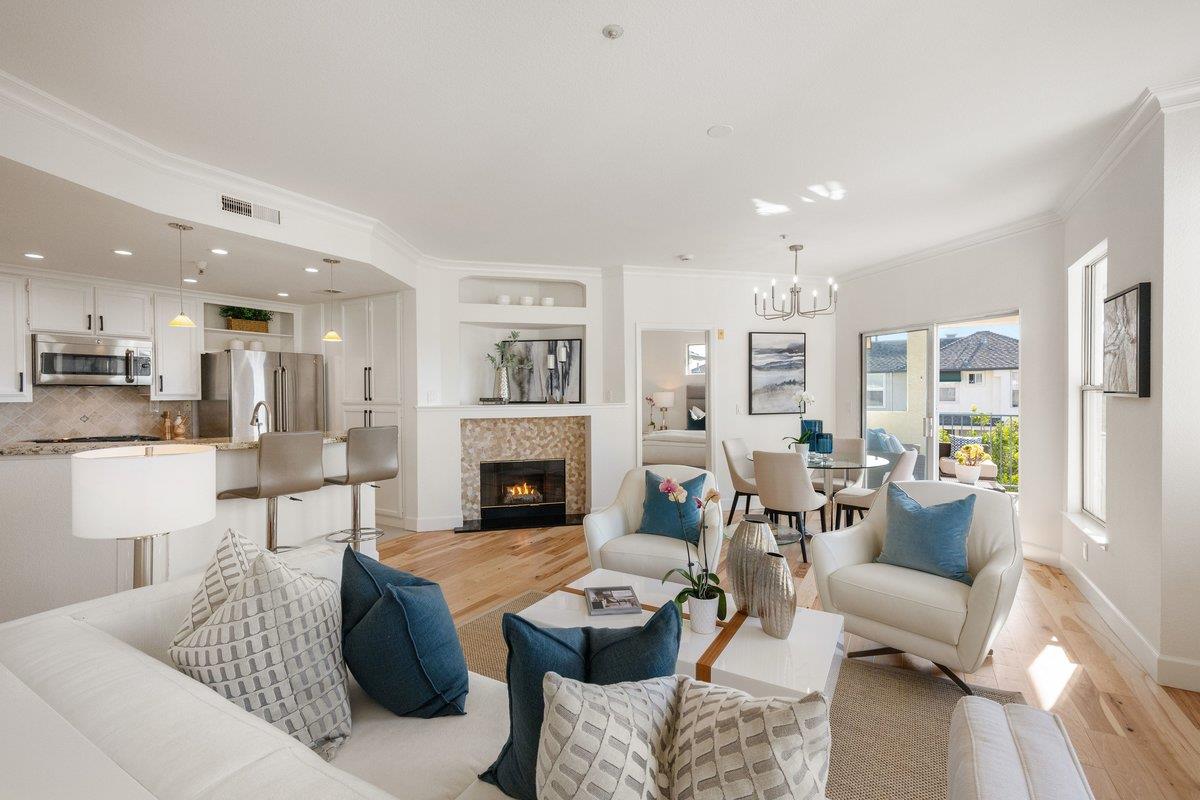 300 Baltic CIR 340