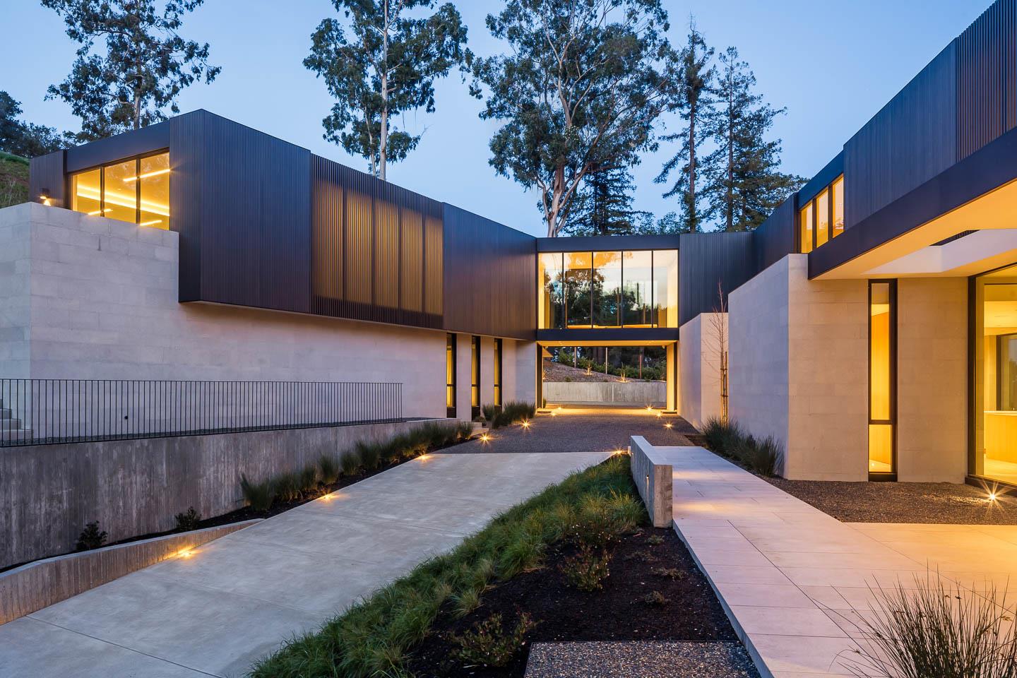 455 Pinehill Road