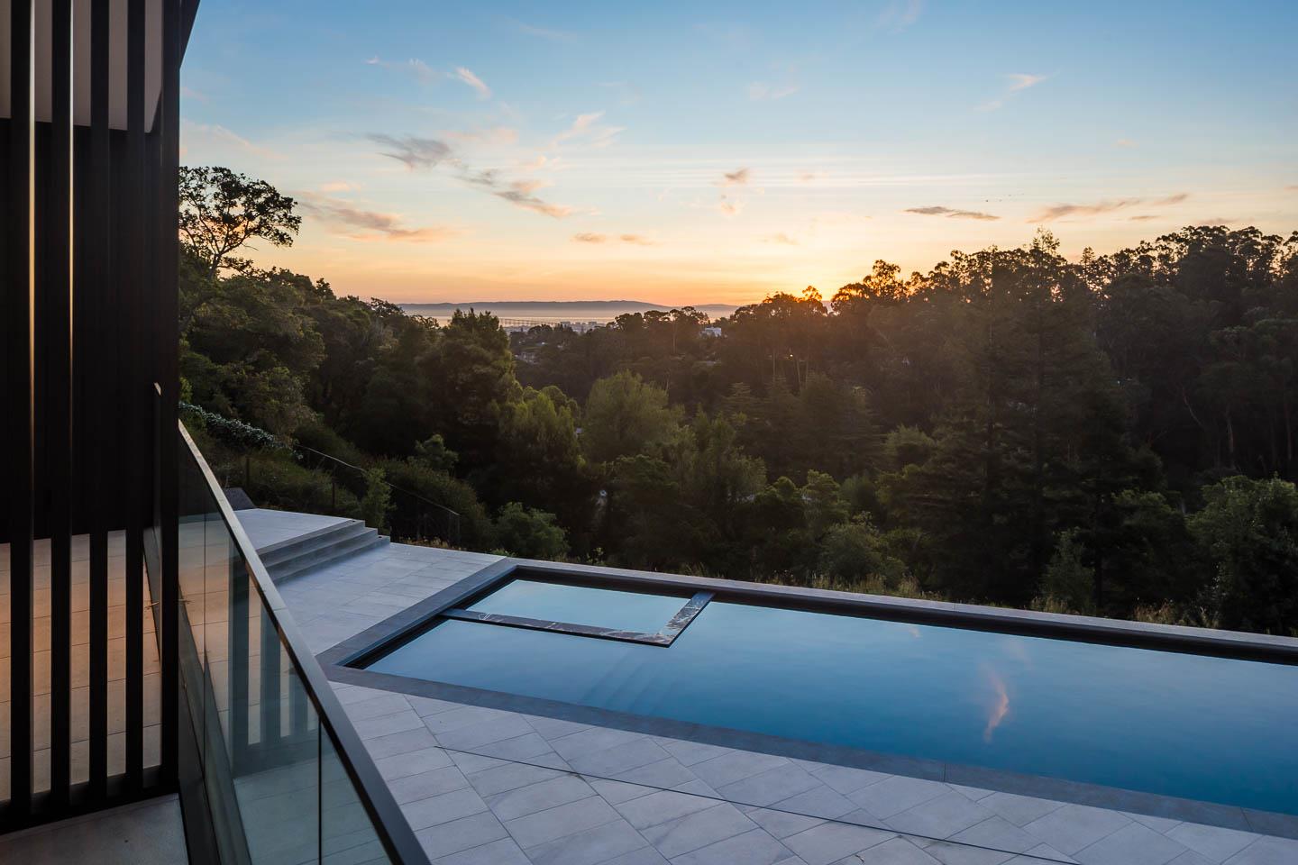 455 Pinehill Road