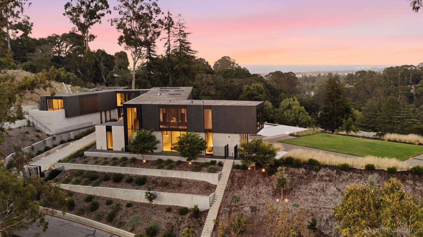 455 Pinehill Road