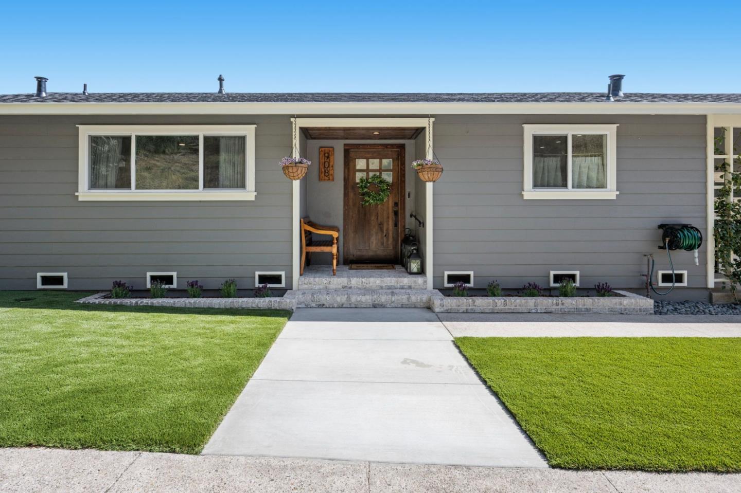 908 Corona Drive