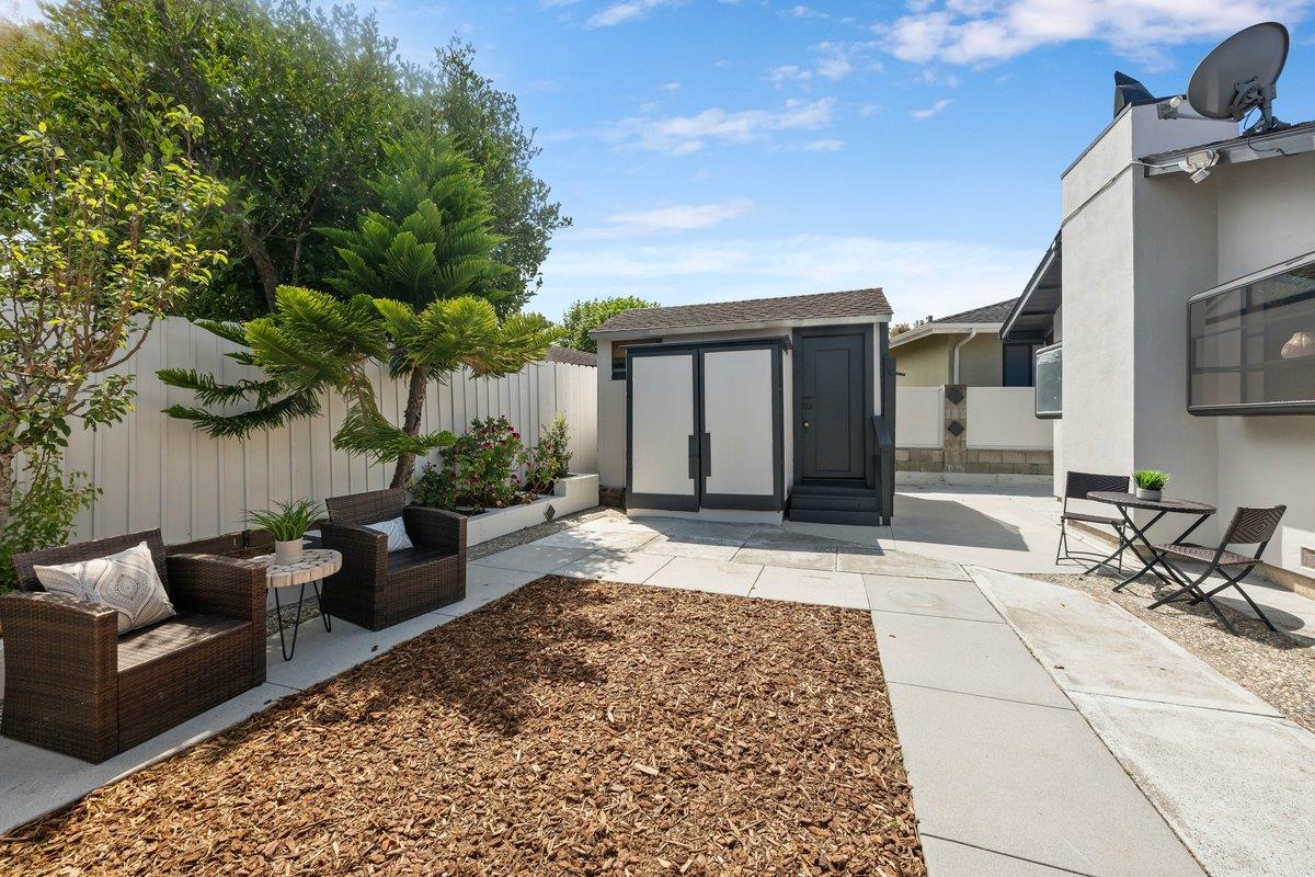 343 Alta Mesa DR