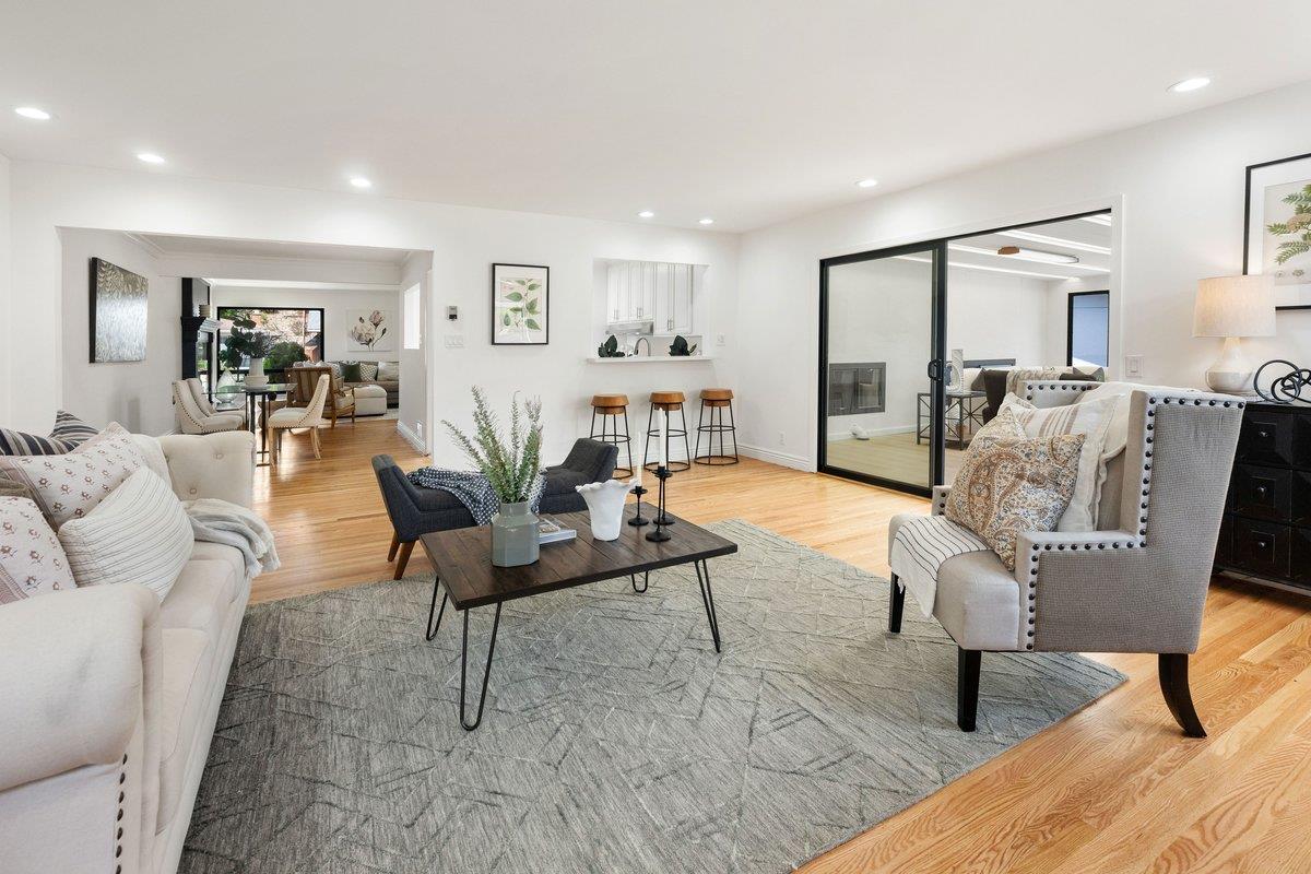 343 Alta Mesa DR