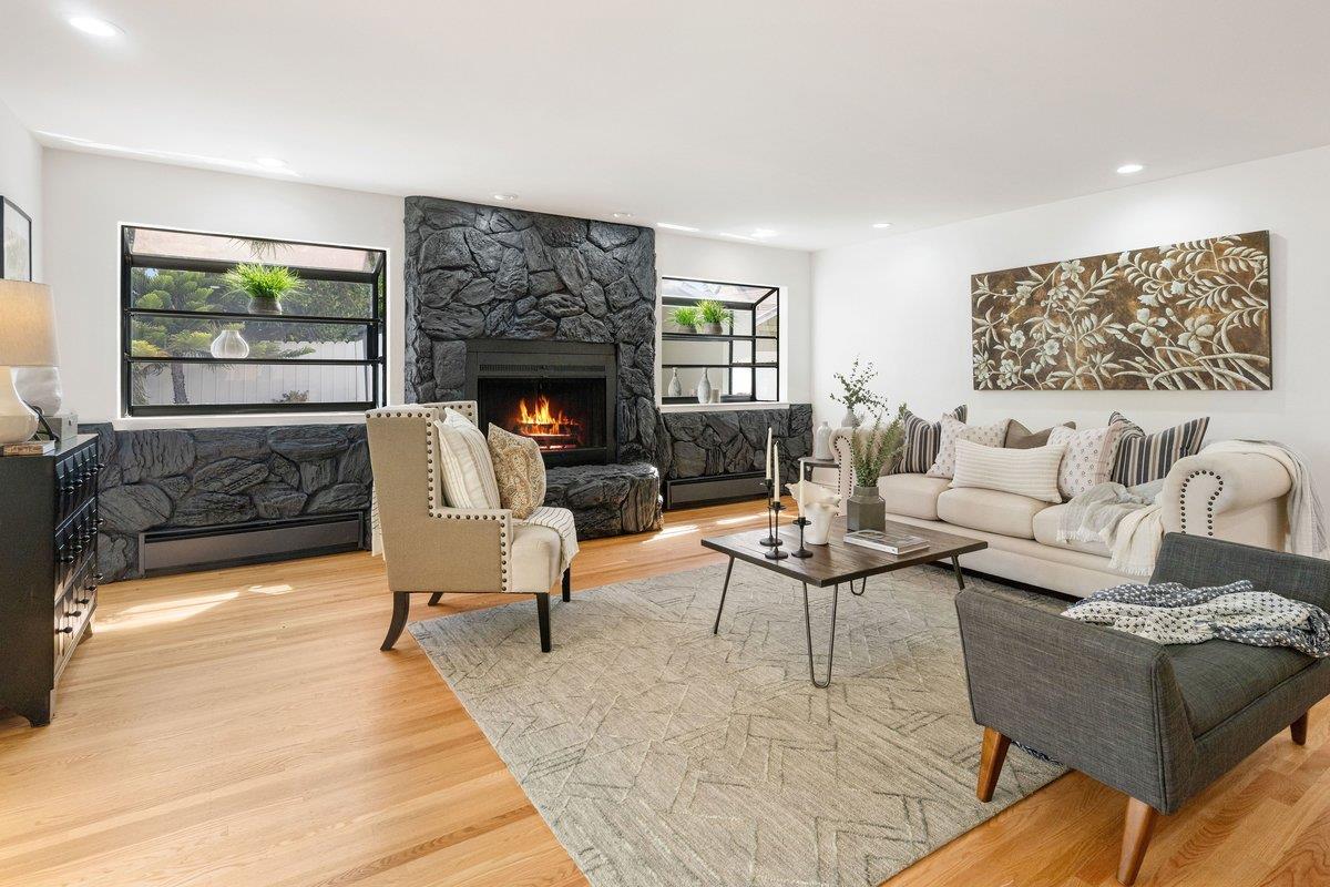 343 Alta Mesa DR