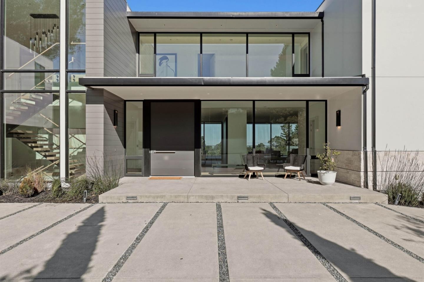 950 Macadamia DR